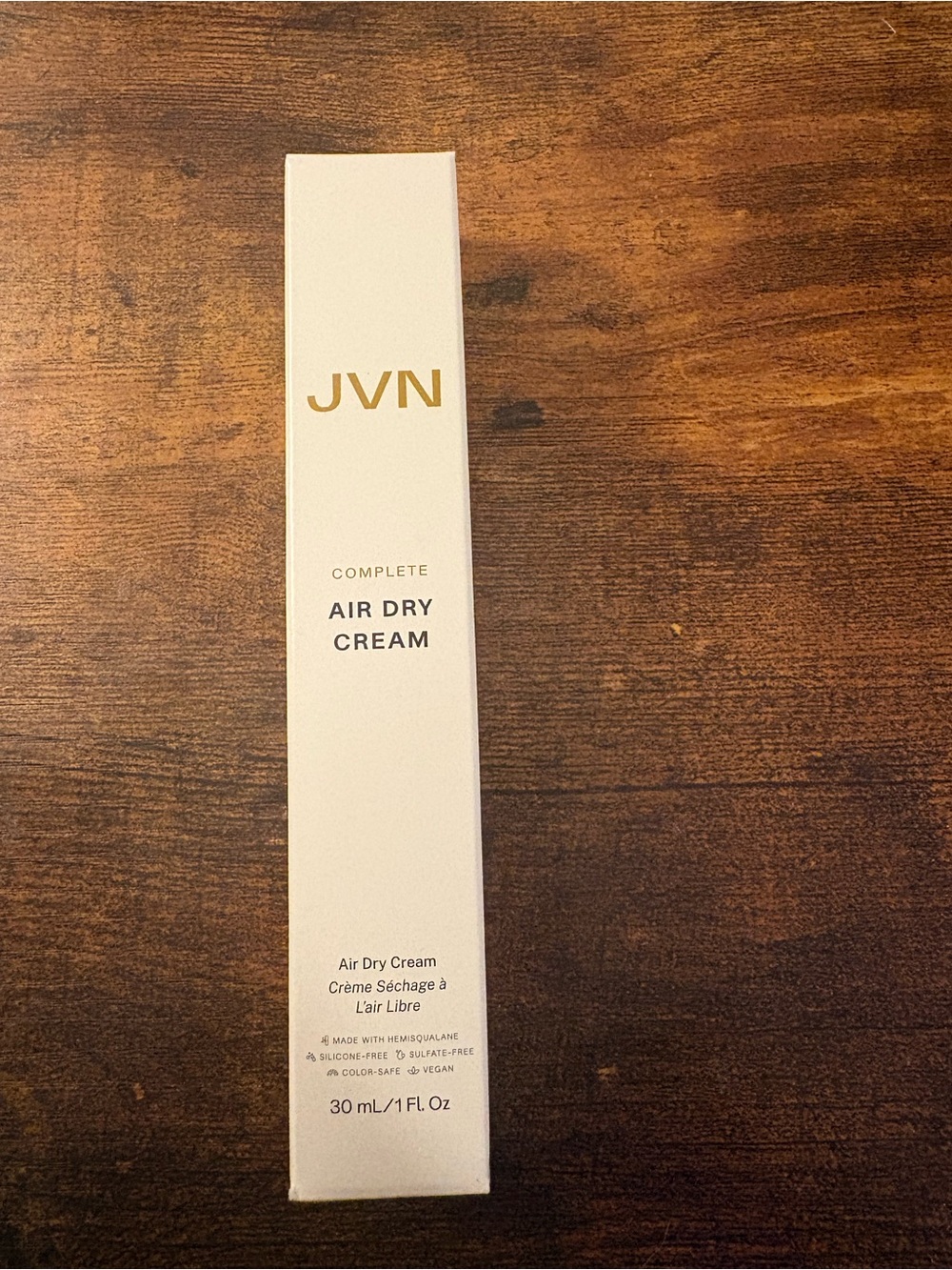 JVN Styling Cream Tube in Cream and Black